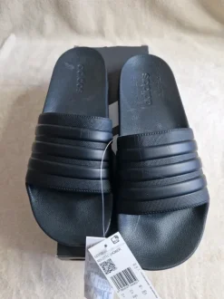 Herren Adidas Schlappen Gr 46