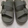 Herren Badesandalen aus Kunststoff in grün