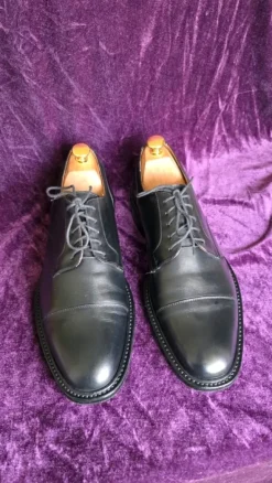 Herren Derby " Finsbury " Gr.43