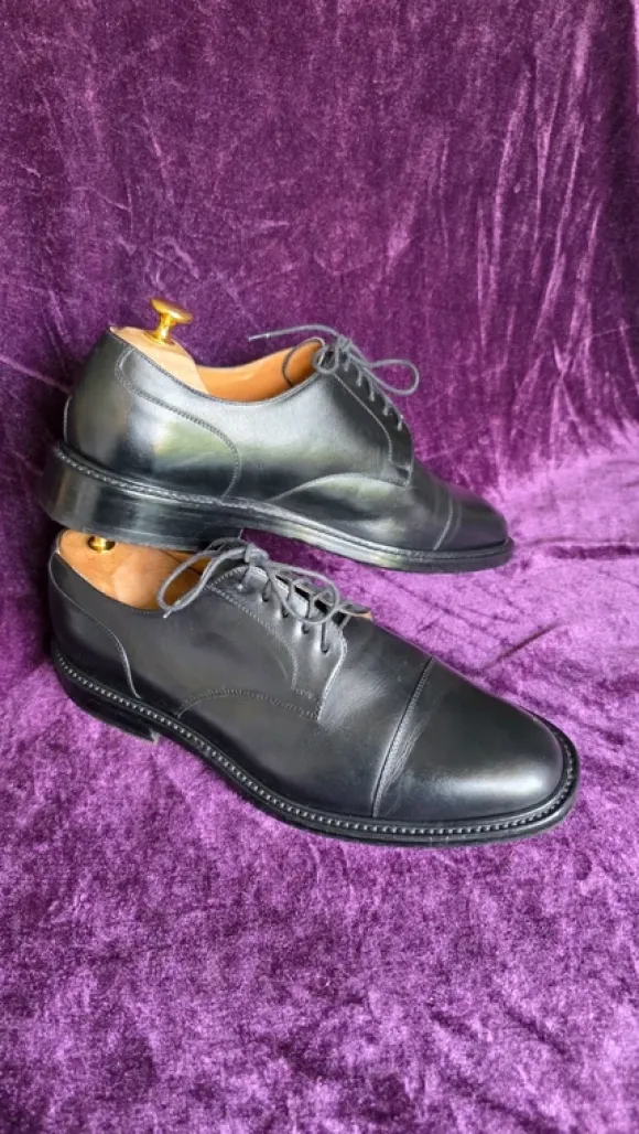 Herren Derby " Finsbury " Gr.43