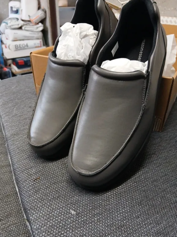 Herren schuhe top gr 42.5 grau