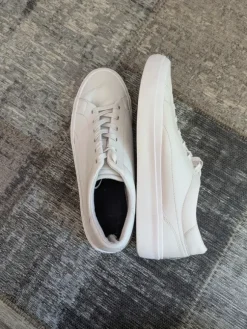 Herren Tommy Hilfiger Schuhe weiß/creme Gr. 43
