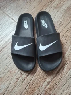 Herrenbadelatschen von Nike Gr45