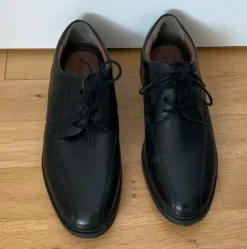 Herrenschuh Gr. 41