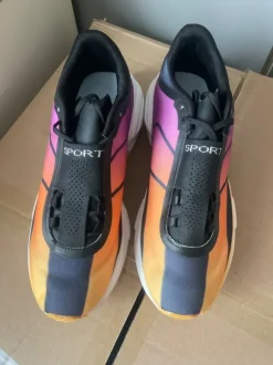 Herren-Sportschuhe Größe 44
