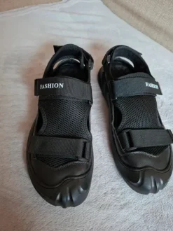 Herrn Sandalen