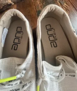 Hey dude Schuhe Slipper Gr. 41 creme Farben