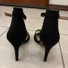 High heels Buffallo 37