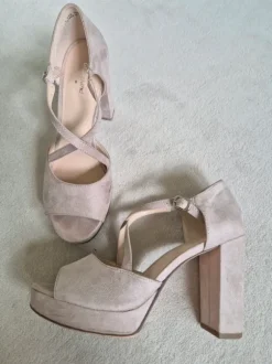 High Heels rose