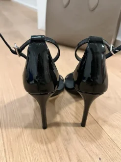 High heels Steve Madden Lack Leder