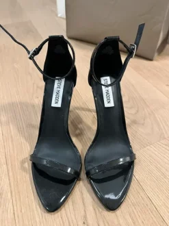 High heels Steve Madden Lack Leder