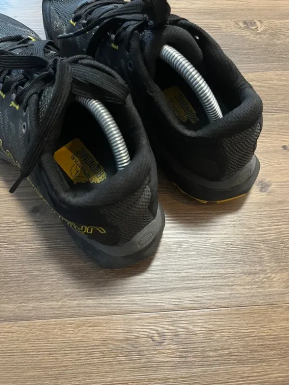 Hiking shoes La Sportiva Karacal