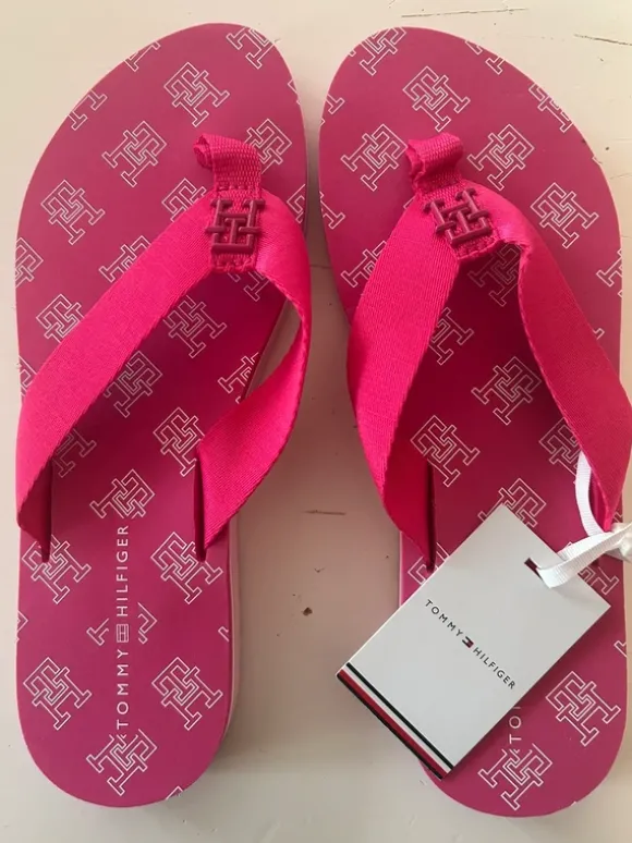 Hilfiger Flip Flops