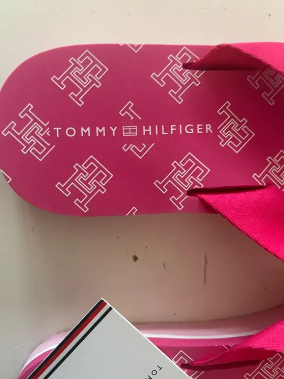 Hilfiger Flip Flops