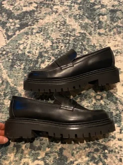 H&M Chunky Loafer