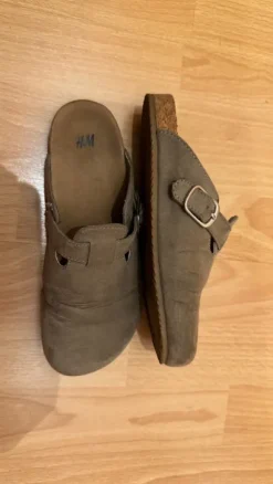 H&M Pantoletten