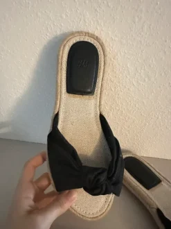 H&M Sandalen