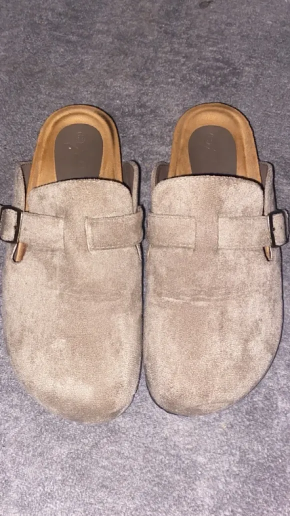 Ähnliche Brikenstocks