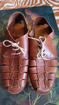Hochwertige Sandalen