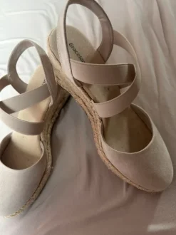 Hohe Schuhe von Deichmann