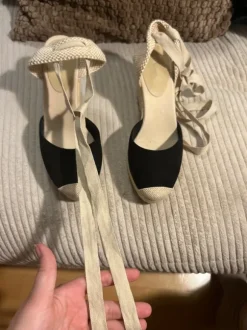 Hohe Sommerschuhe