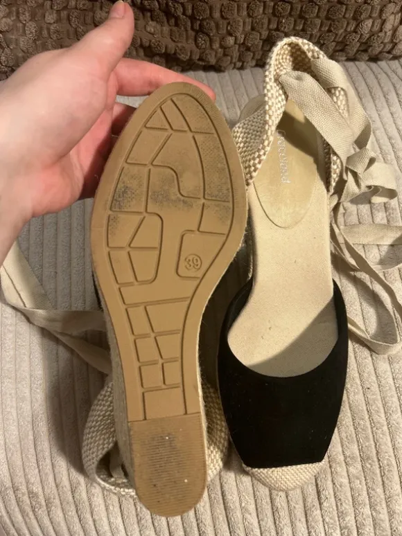 Hohe Sommerschuhe