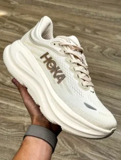 HOKA Bondi 9