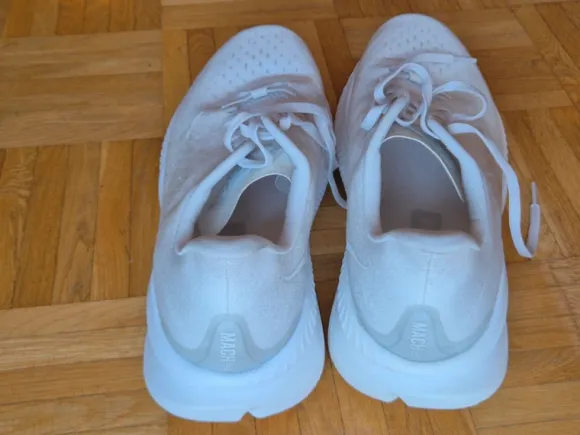 HOKA Mach 6 Size 46