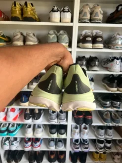 Hoka Skyward X