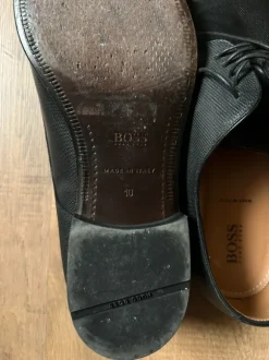 Hugo Boss Echtleder Schuhe Gr. 44,5/45 – selten – wie neu