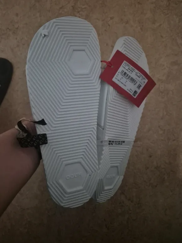 Hugo boss schlappen in Größe 43