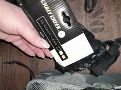 Inlinesakter blau plus Zubehör schwarz