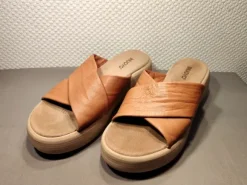 Inuovo Damen Pantoletten Sandalen Gr.40 Braun