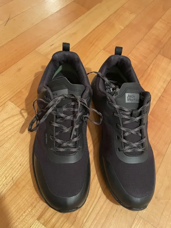 Jack Wolfskin Woodland Shell Texapore Low Gr. 39,5 schwarz
