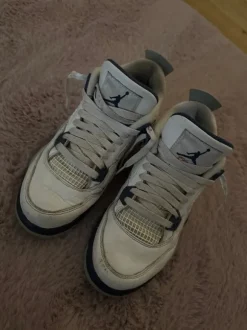 Jordan 4 midnight navy
