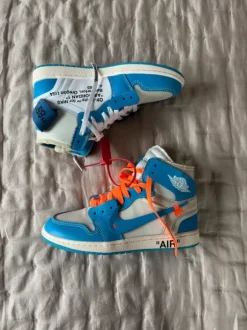 Jordan 1 Retro High Off-White hellblau
