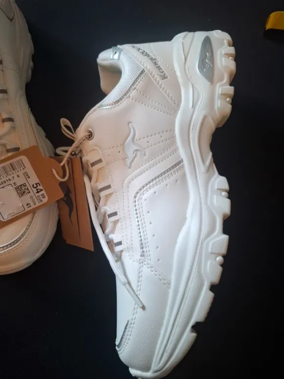 KangaRoss Sneaker Größe 41 neu weiß