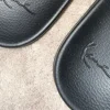 Kani Badeschuhe