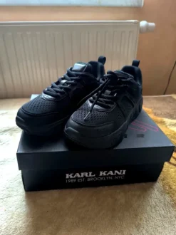 Karl Kani Runner - Size 37,5 - schwarz - Kani Runner - Sneaker
