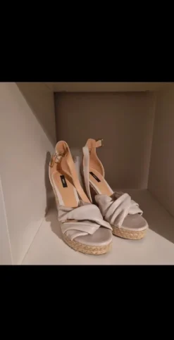 Keilabsatz-Sandalen Only Größe 39