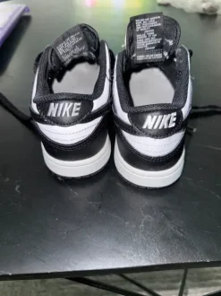 Kinder Nike Sneaker