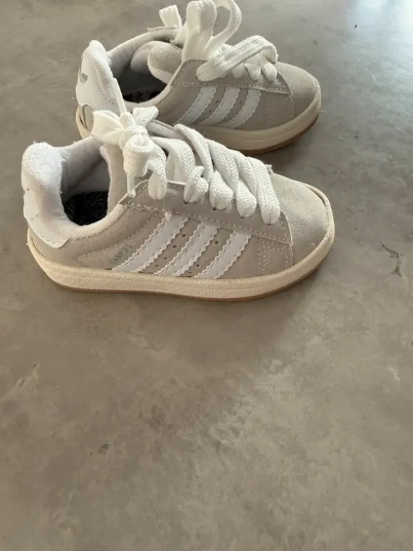 Kinderschuhe
