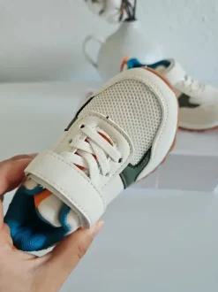 Kinderschuhen