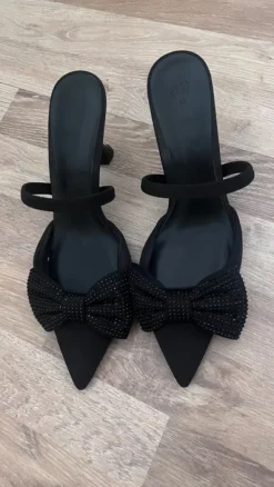 Kitten Heels (mit Schleifchen)