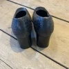Klassieke schoenen met hak.