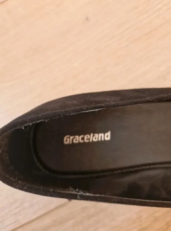 Klassische Schwarze Loafer 38 graceland