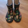 Kurze Gummistiefel Weltall