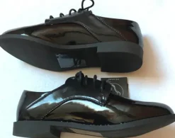 Lackschuhe NEU Größe 37