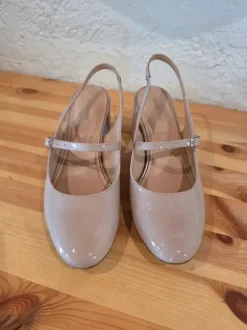 Lackschuhe Nude