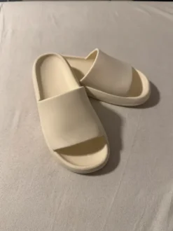 Latschen Beige 44/45